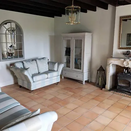 Stunning 7-bed Vineyard Masters House In Dieulivol