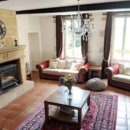 Stunning 7-bed Vineyard Masters House In Casa vacanze Dieulivol